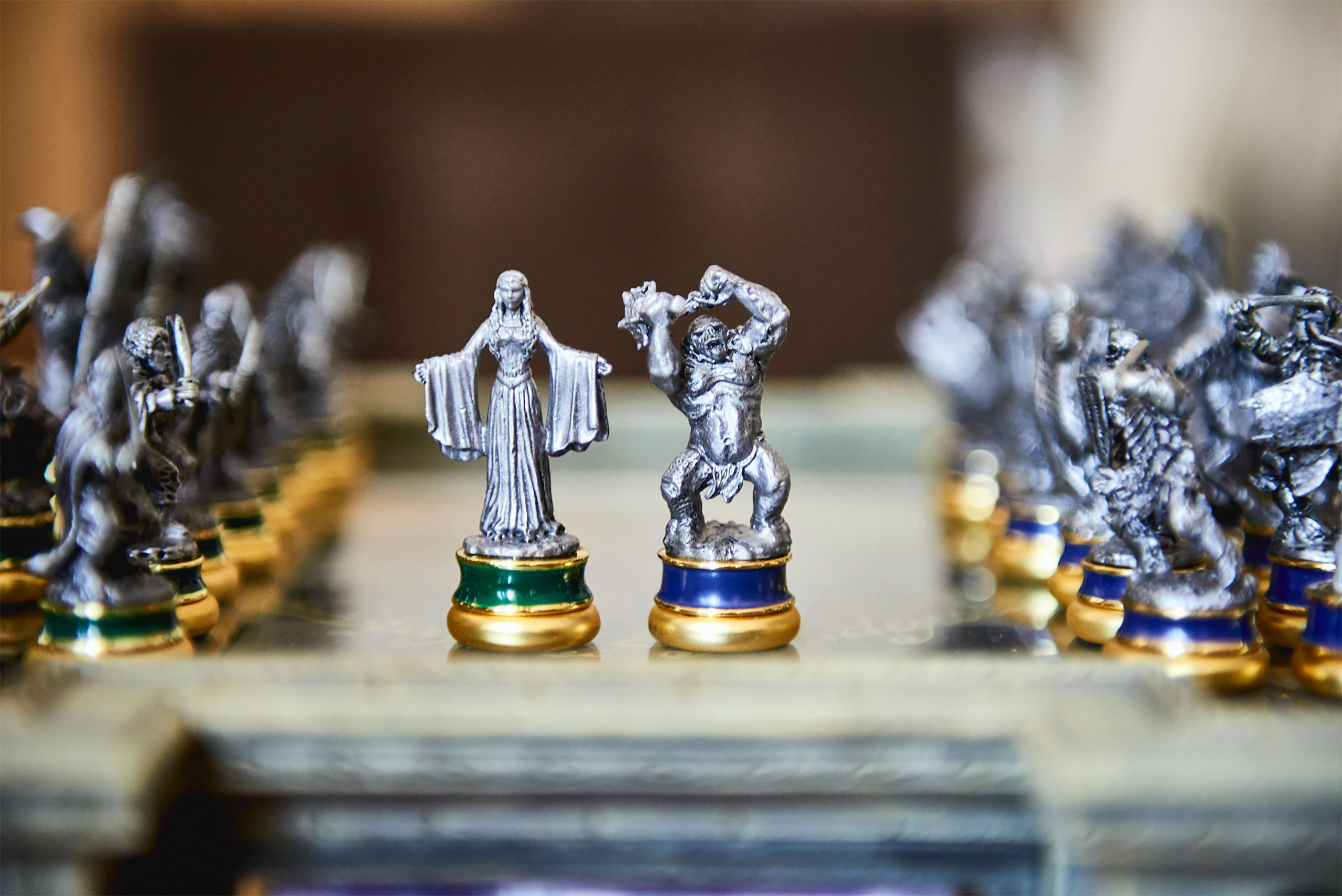 The Lord of the Rings Chess Set Premium