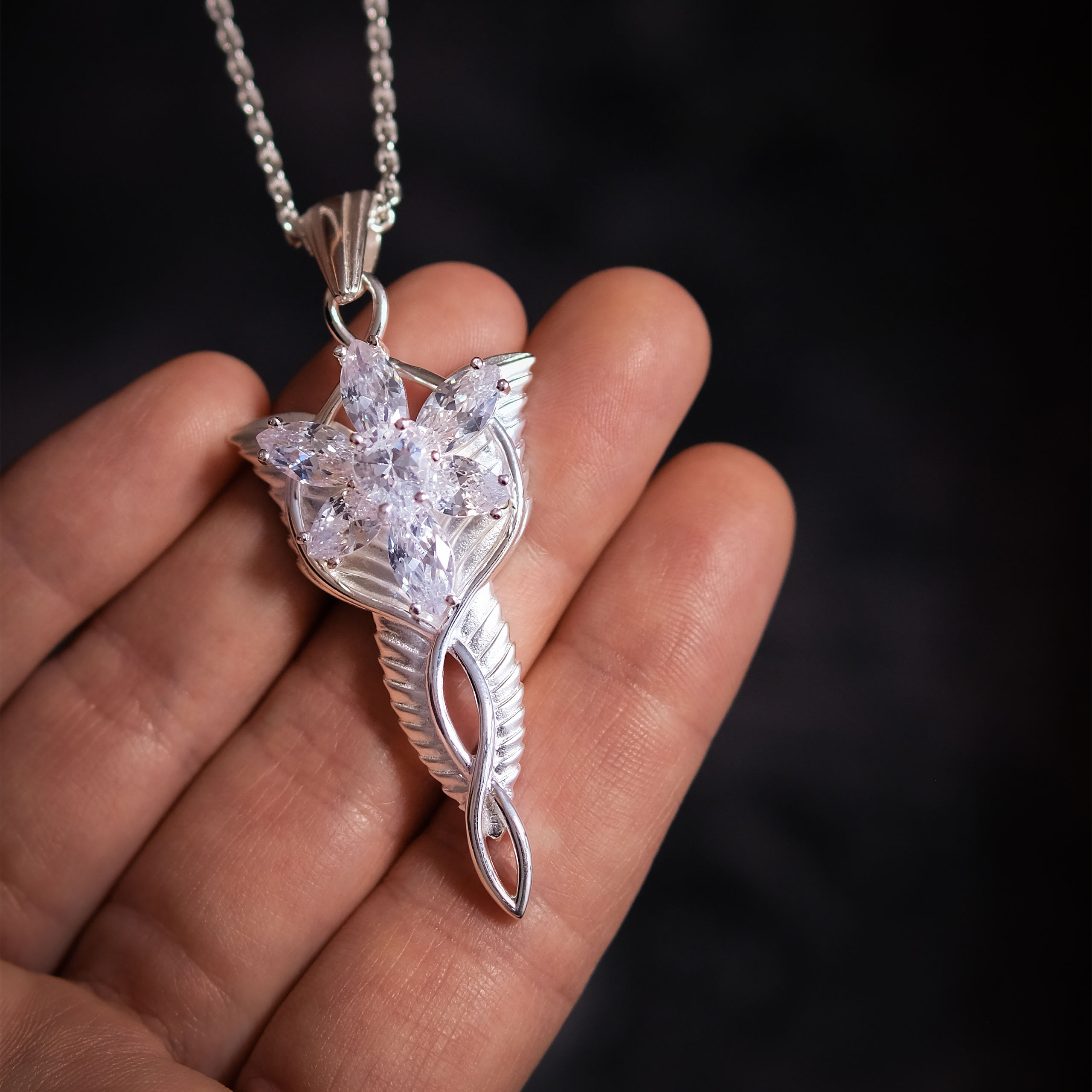 The Lord of the Rings - Arwen's Evenstar